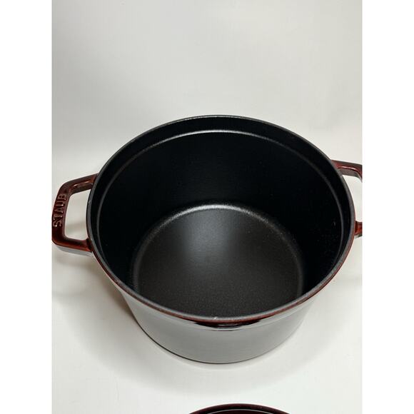 Staub 5 Qt Deep Round Cocotte Grenadine 4.7L MADE IN FRANCE CAST IRON - Picture 3 of 8